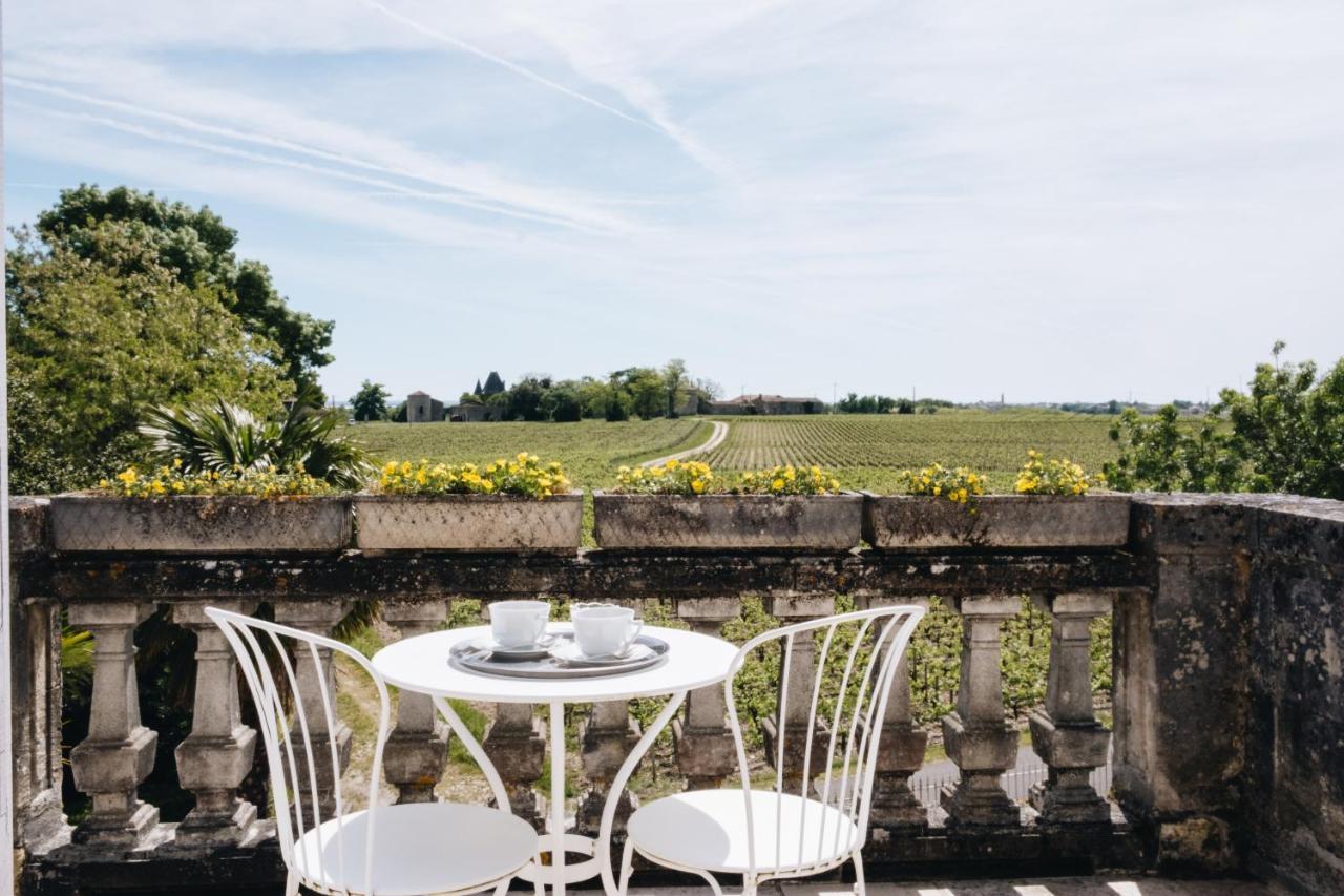 Le Chateau Real Saint-Seurin-de-Cadourne Exterior foto